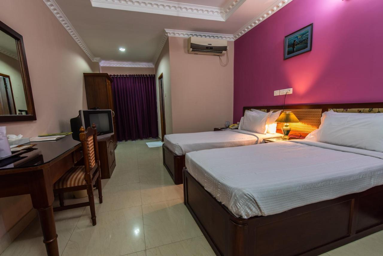 Kallada Hotels And Resorts Thrissur Exterior foto